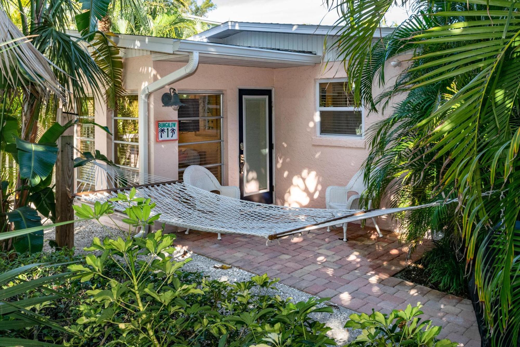 Anna Cabana Bungalow #1 Holmes Beach Exterior photo
